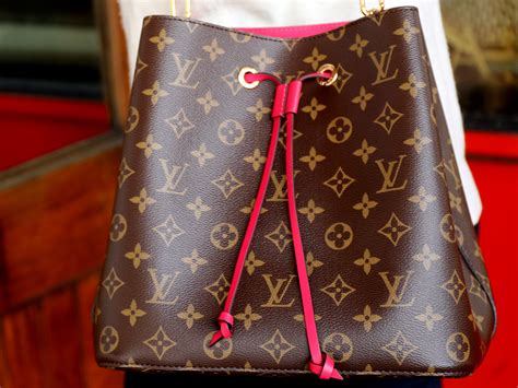 lv customer service number uk